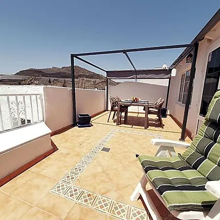 Sunset Terrace With Ocean Views And Pool Access 3*